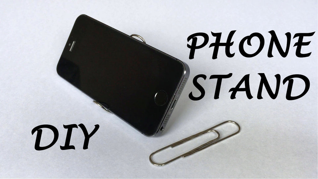 How to Make a Phone Stand Out of a Paper Clip 1
